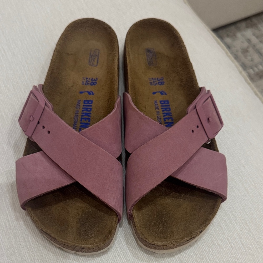 Birkenstock Women's Mauve Sandals
